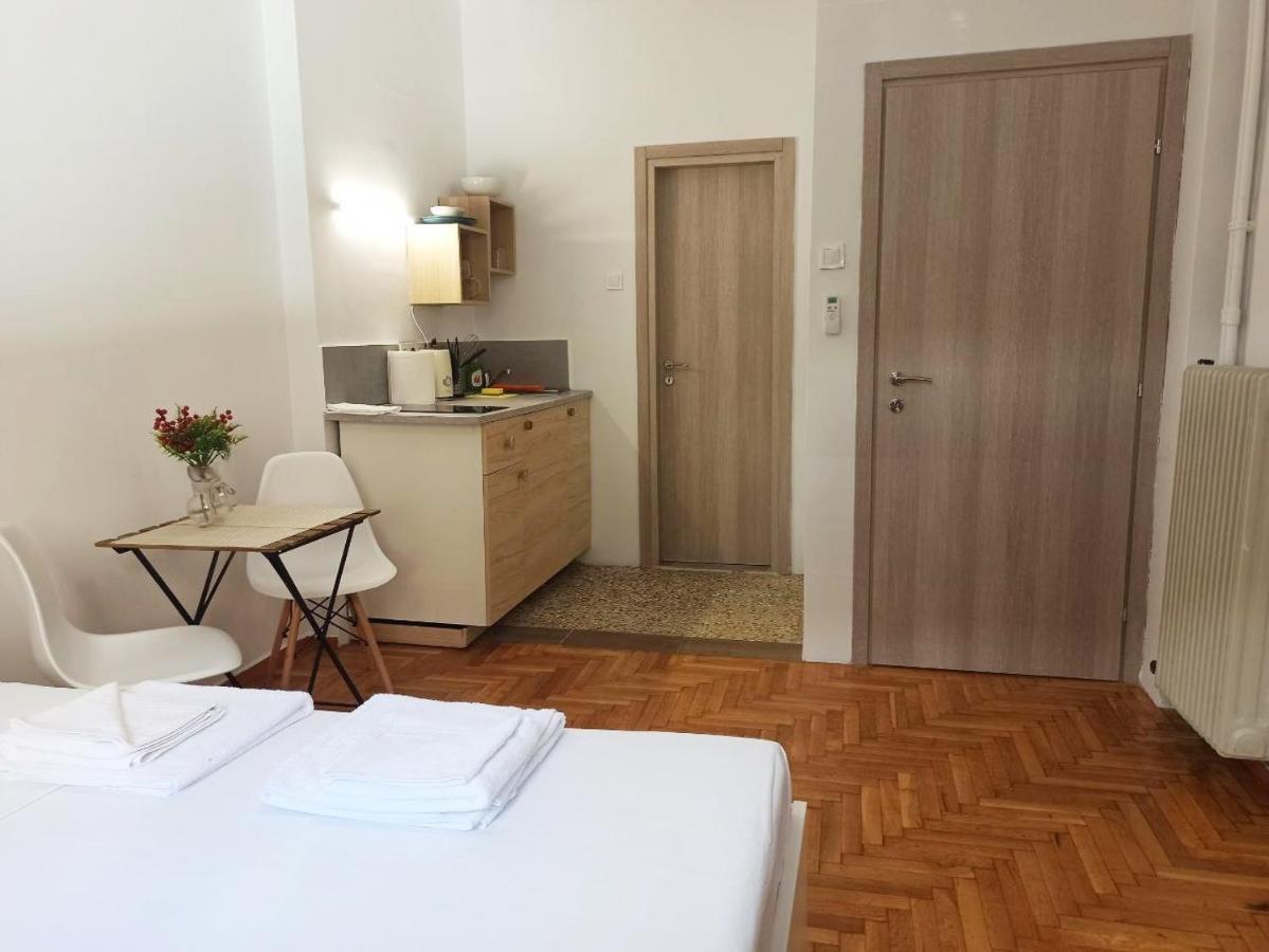 Appartement Rustic Studio à Athènes Extérieur photo